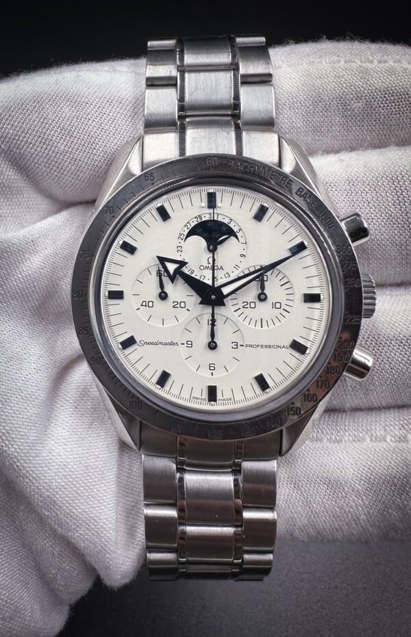 Omega Speedmaster Moonphase 3575.20