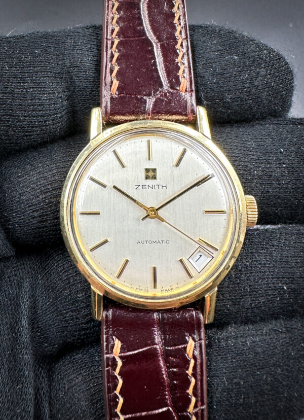 Vintage c. 1975 Zenith Automatic 46.0291.380 Watch 34mm Gold Cal. 2572PC