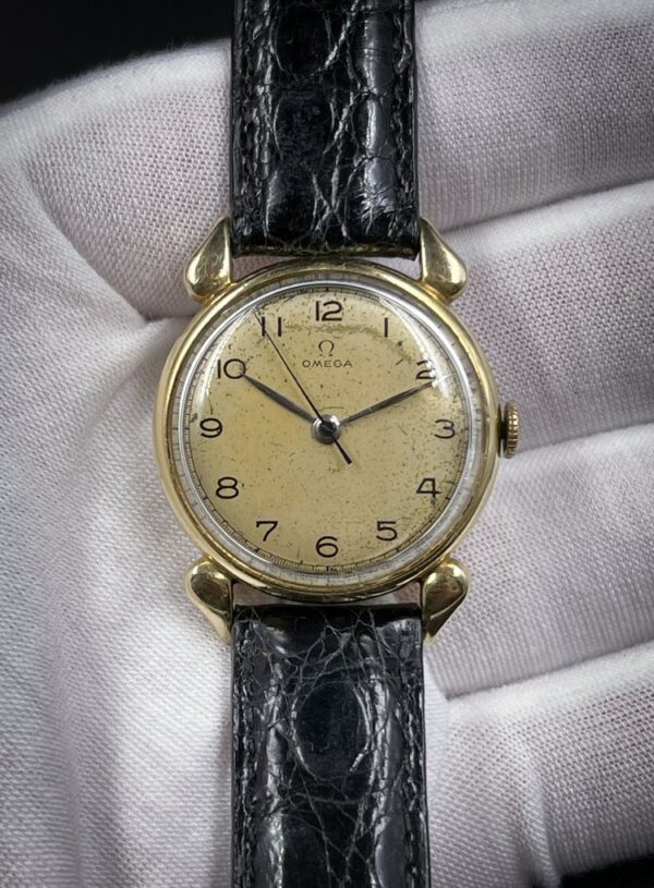 1945 Omega Norman Morris "Tear Drop"