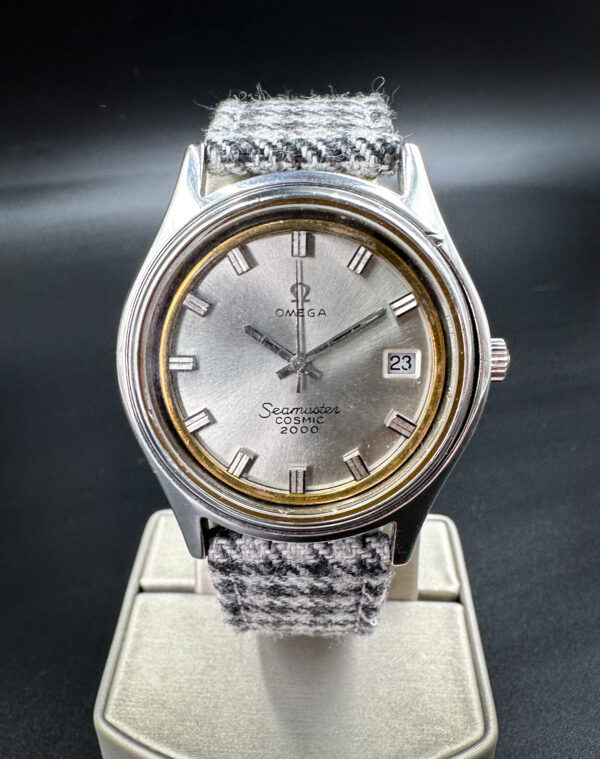 Vintage 1972 Omega Seamster Cosmic 2000 Ref. 166.128 in a 38mm stainless steel two-piece case, featuring the Omega calibre 1012 automatic movement.