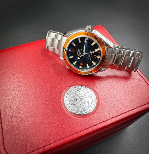 Omega Seamaster Planet Ocean 2209.50.00 - Image 9