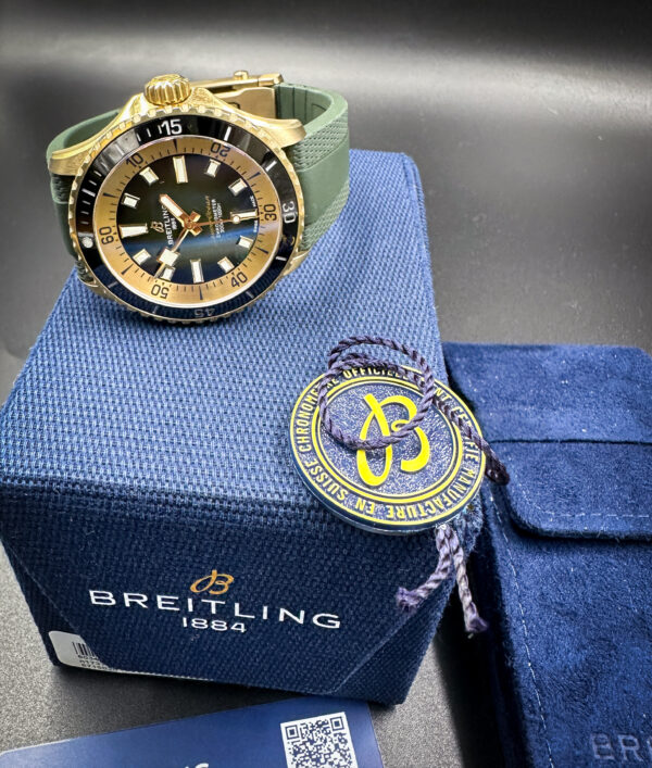 Breitling Superocean 42 N17375 - Image 3