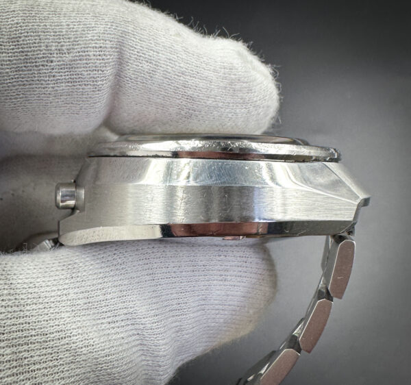 1977 Seiko Bullhead 6138-0040 Chronograph - Image 6