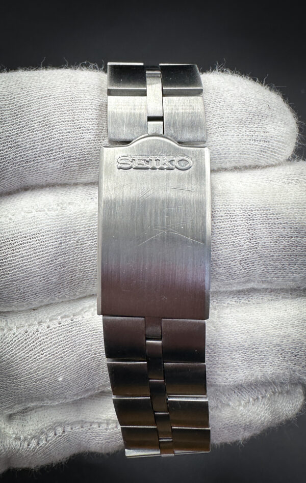 1977 Seiko Bullhead 6138-0040 Chronograph - Image 9
