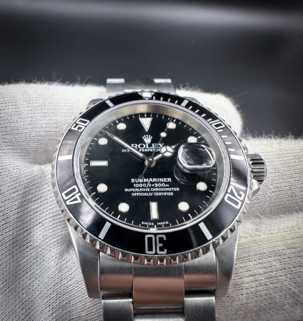2001 Rolex Submariner Date 16610 FULL KIT - Image 5