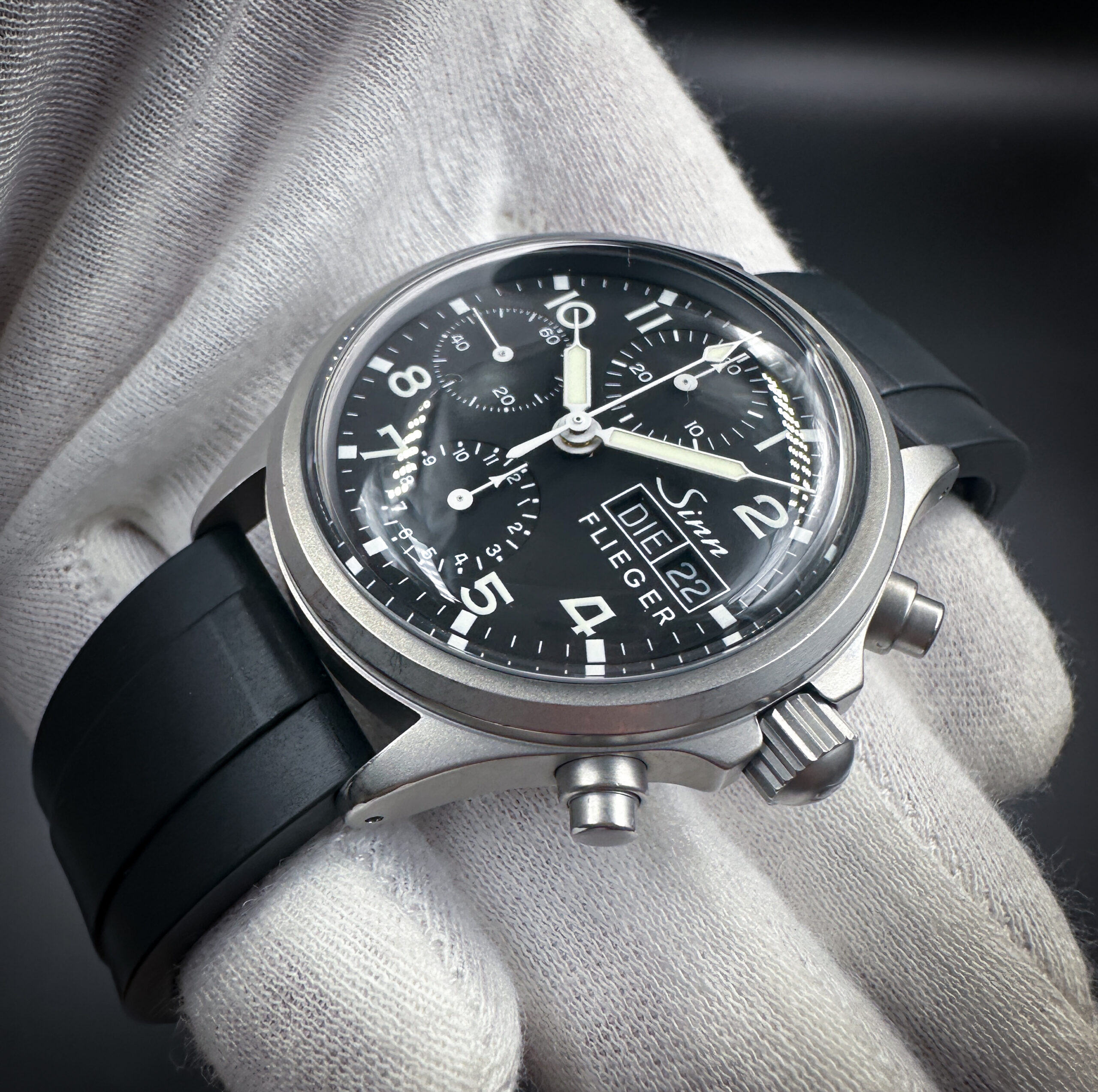 Sinn Flieger 356 Pilot Chronograph - Image 4