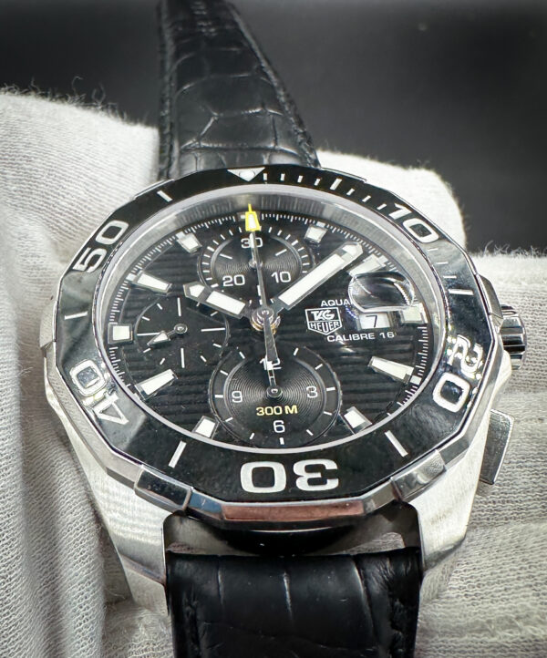 Tag Heuer Aquaracer Chronograph CAY211A - Image 3