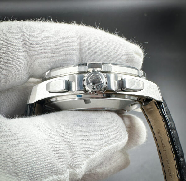 Tag Heuer Aquaracer Chronograph CAY211A - Image 7