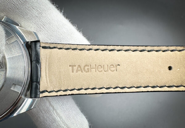 Tag Heuer Aquaracer Chronograph CAY211A - Image 9