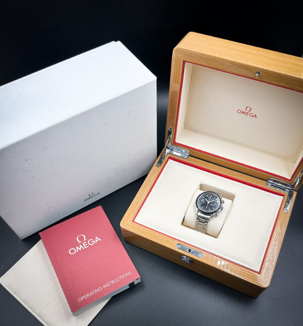 1998 Omega Speedmaster Day-Date 3520.50 - Image 2