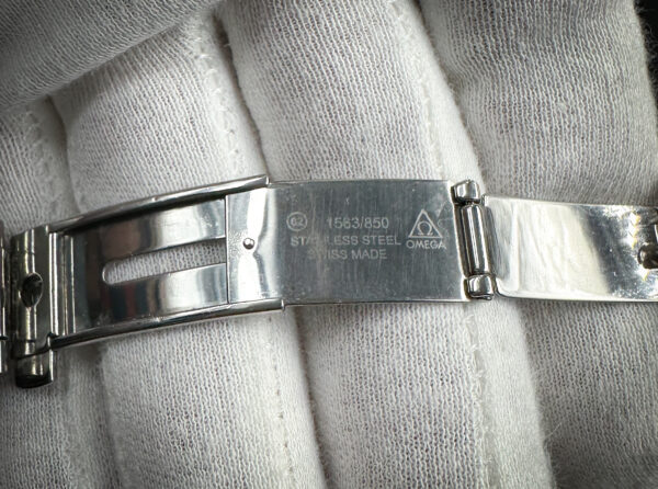 1998 Omega Speedmaster Day-Date 3520.50 - Image 9