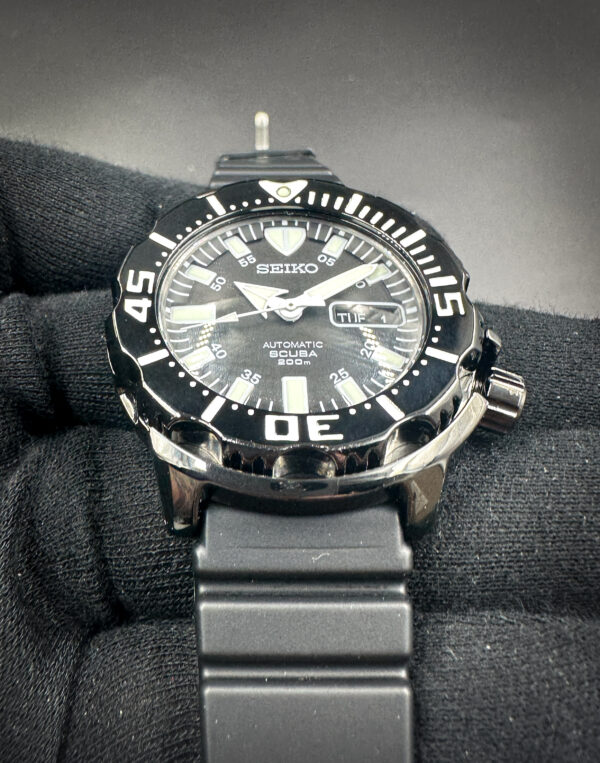 Seiko 7S26-03G0 Black Night Monster - Image 4