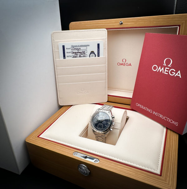 1993 Omega Speedmaster Day-Date 3521.80 - Image 2
