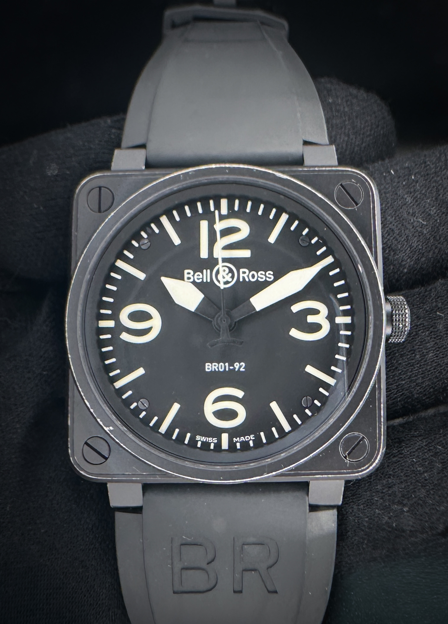 Bell and Ross BR01-92-S Diver in a 46mm square case, featuring the ETA 2892 automatic movement. This BR has been tested in excellent working order and is ready for wear. Includes a New Wrist Wraith watch roll, and a TLC Warranty/Authentication Card.