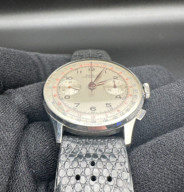 1940's DOXA Two-Register Chronograph - Image 3