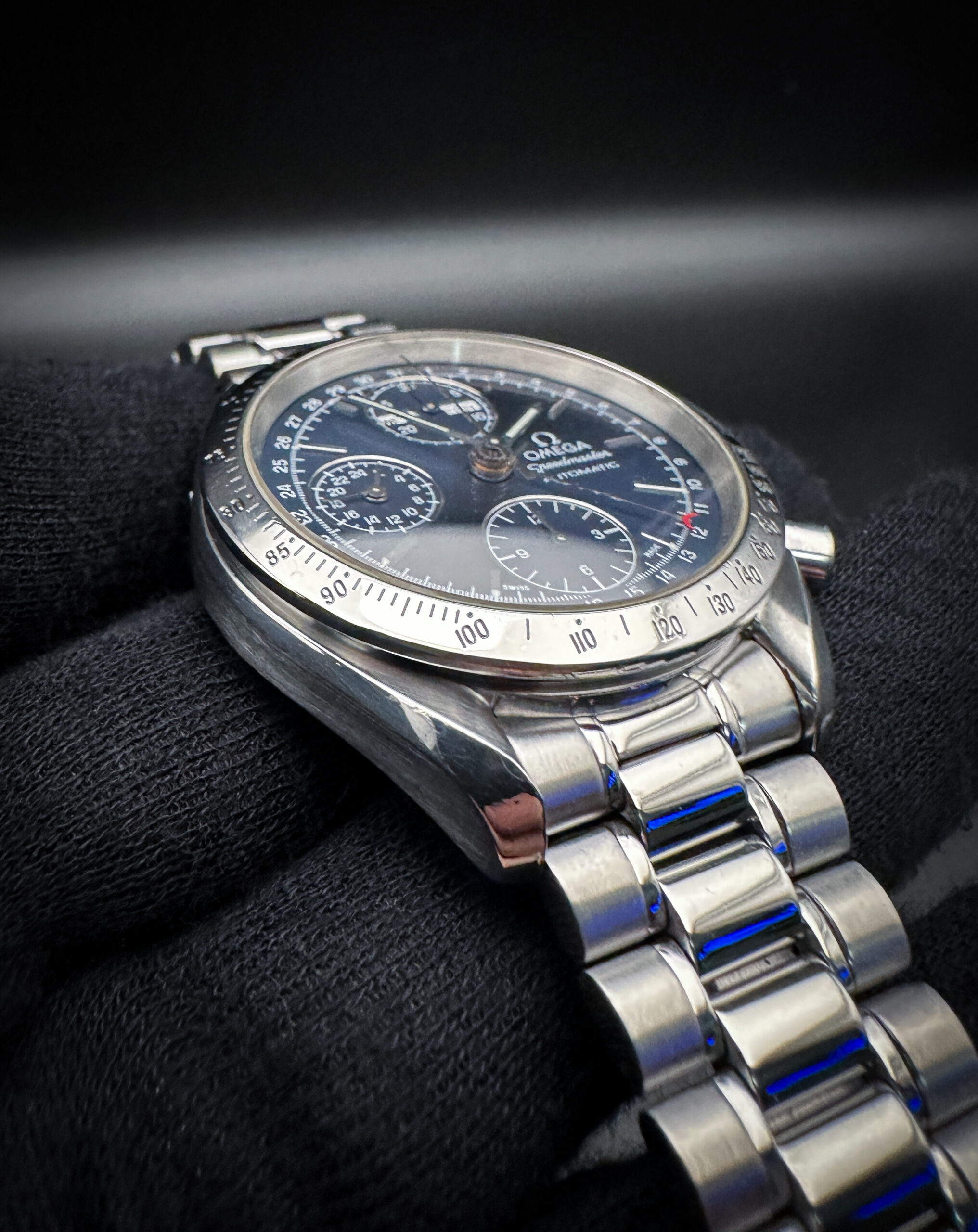 1993 Omega Speedmaster Day-Date 3521.80 - Image 3