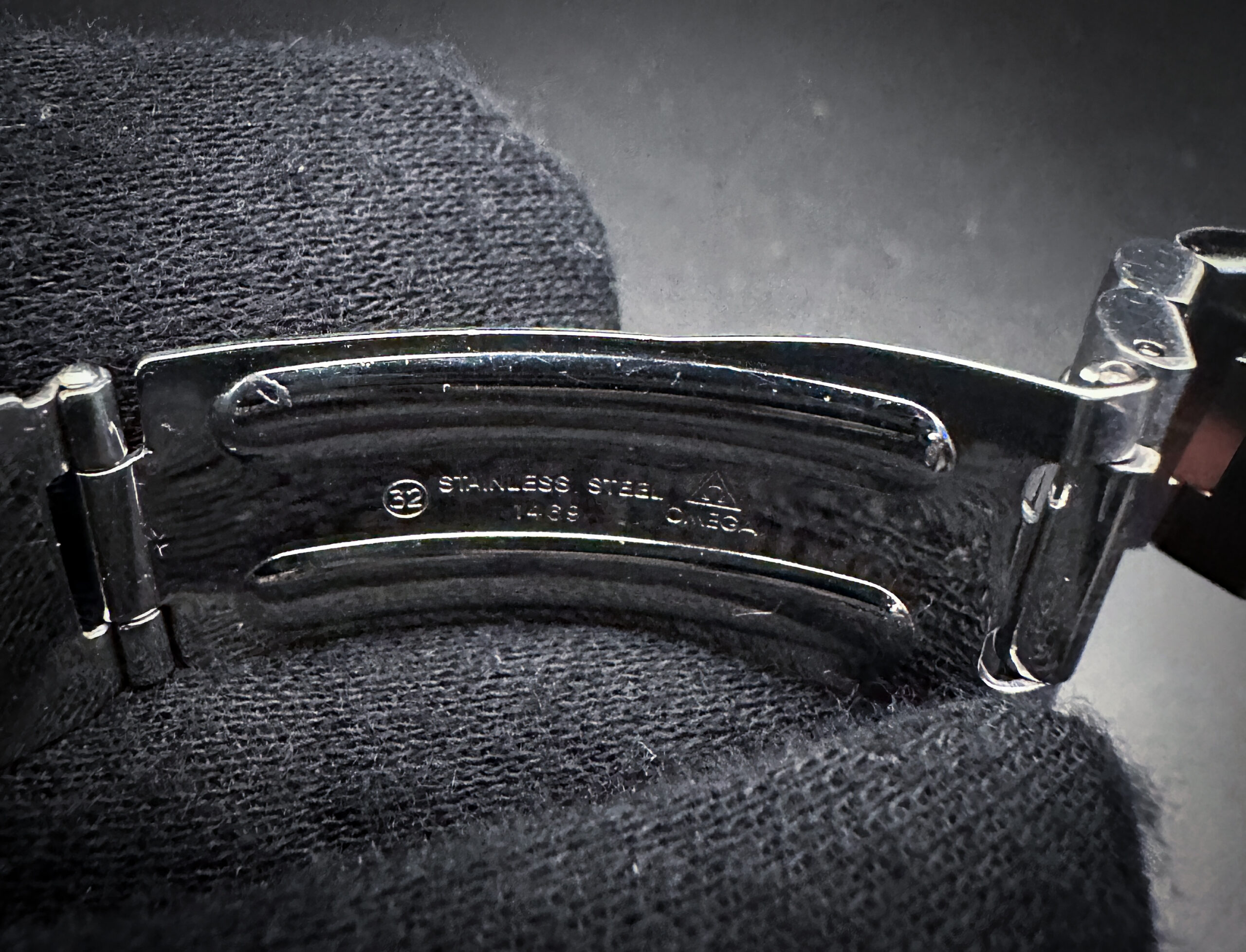 1993 Omega Speedmaster Day-Date 3521.80 - Image 9