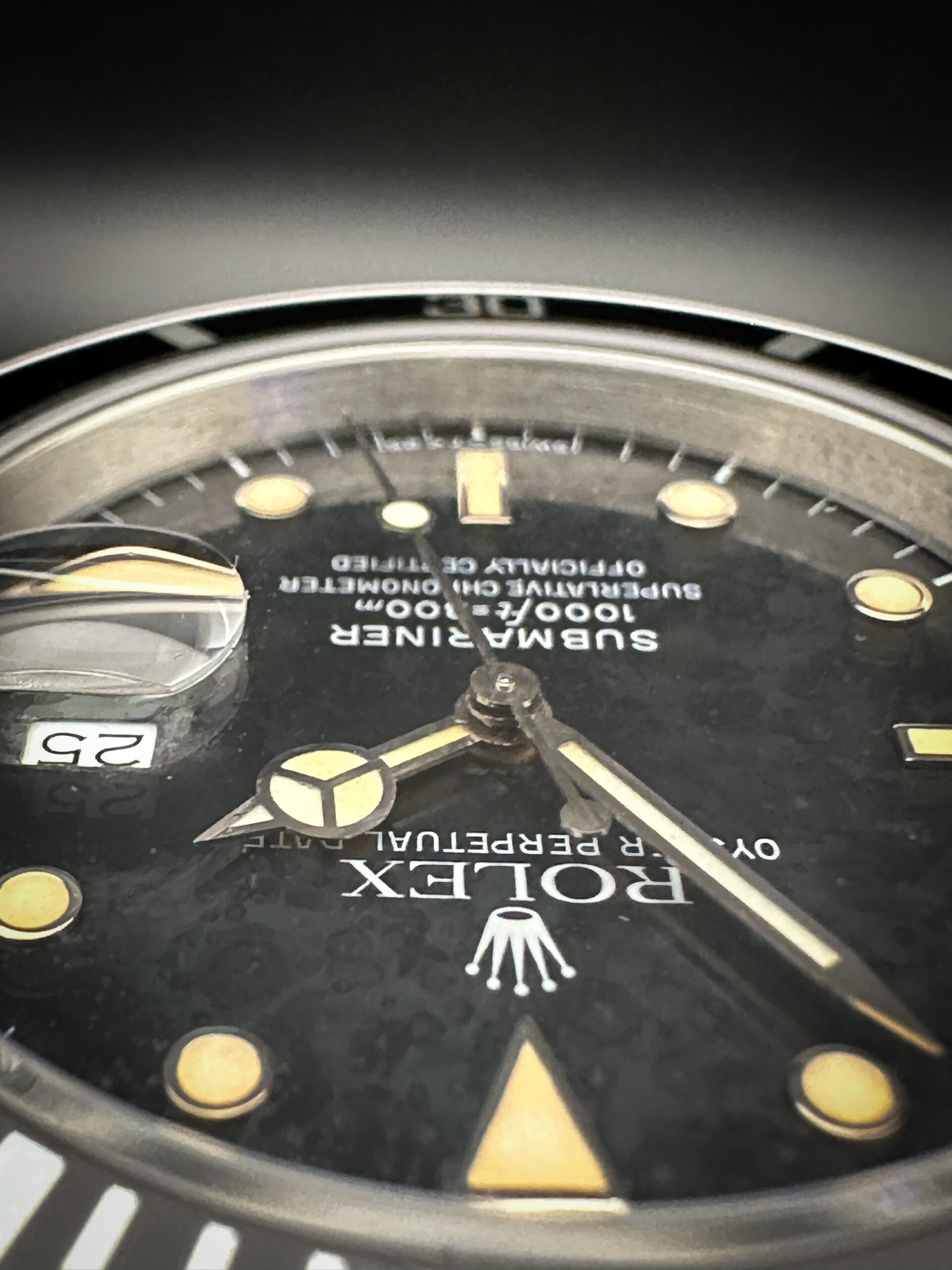 1988 Rolex Submariner Date 16610 - Image 6