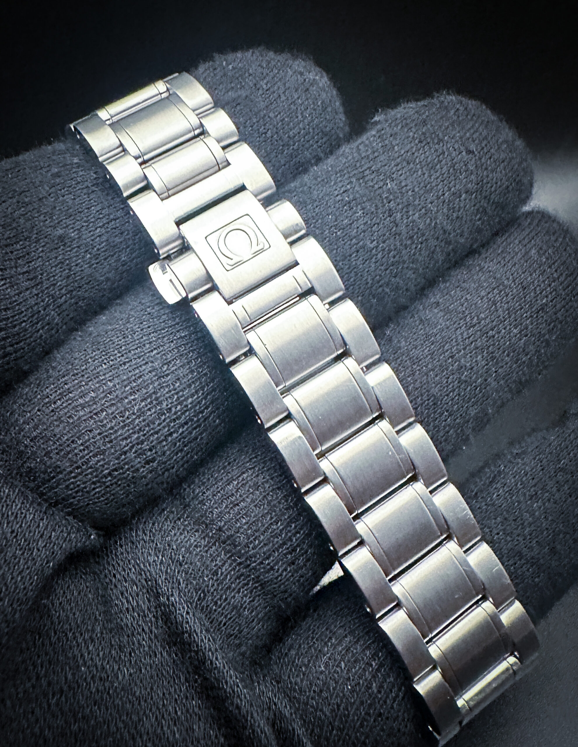 Omega Speedmaster Day-Date 3520.50 - Image 9