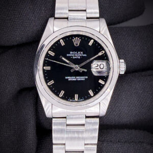 1979 Rolex Oyster Perpetual Date 1500 in a 34mm stainless steel case, powered by the Rolex calibre 1570 automatic movement. This Rolex has been tested in good working order and is ready for wear or to be added to a collection. Includes service documentation from Rolex (Japan) date 3/10/20 and a new Wrist Wraith travel case. Case Serial Number: 5846XXX