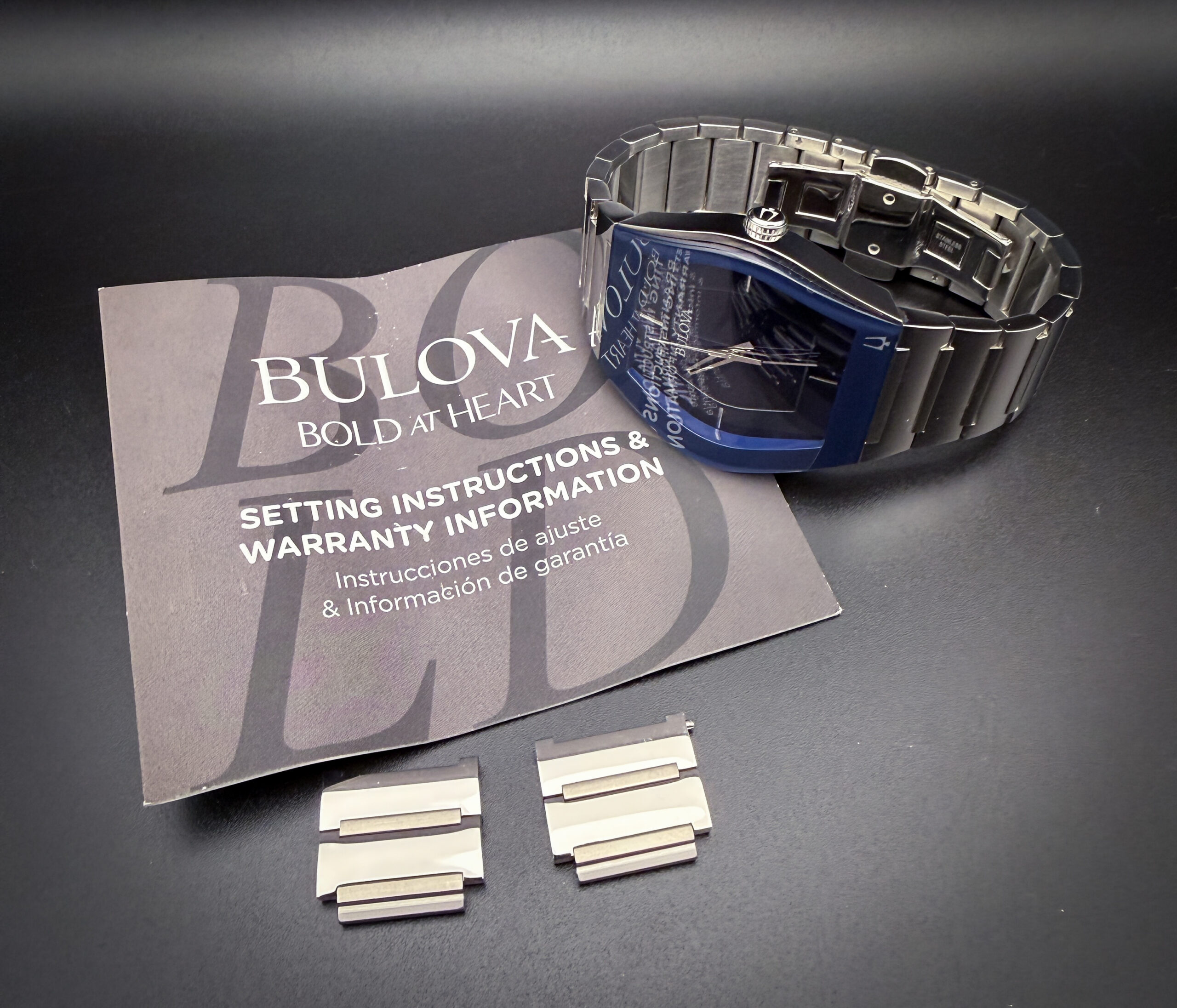 Bulova Gemini Futuro 96A258 - Image 3