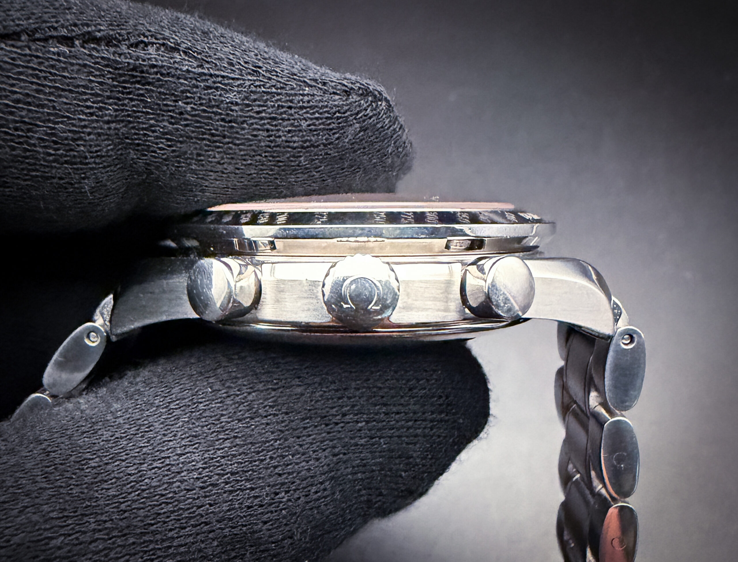 Omega Speedmaster Date 3513.30 - Image 7