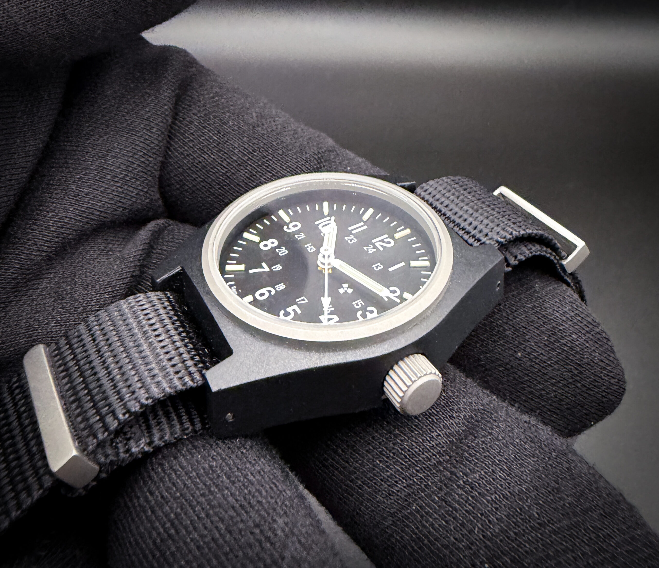 Marathon 34mm Black General Purpose Quartz (GPQ) WW194004BK - Image 4