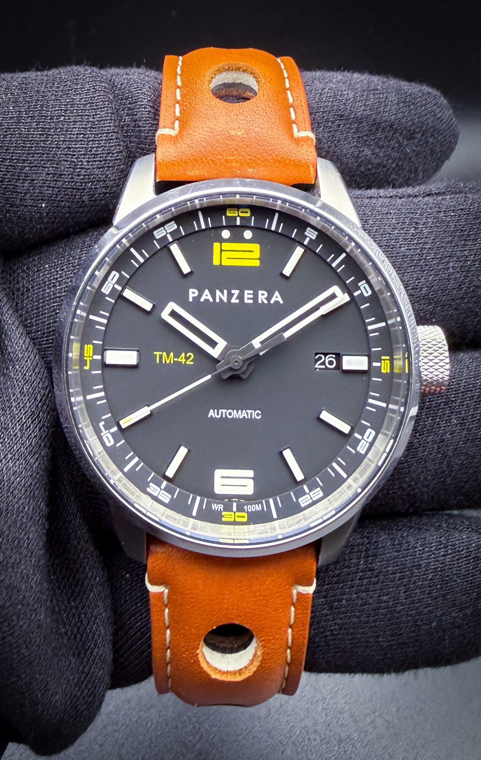 Panzera Time Master 42 TM42-01, in a 42mm stainlessly steel case, powered by the Seiko NH35 automatic movement. This Panzera has been tested in excellent working order and is ready for wear or to add to a collection. 