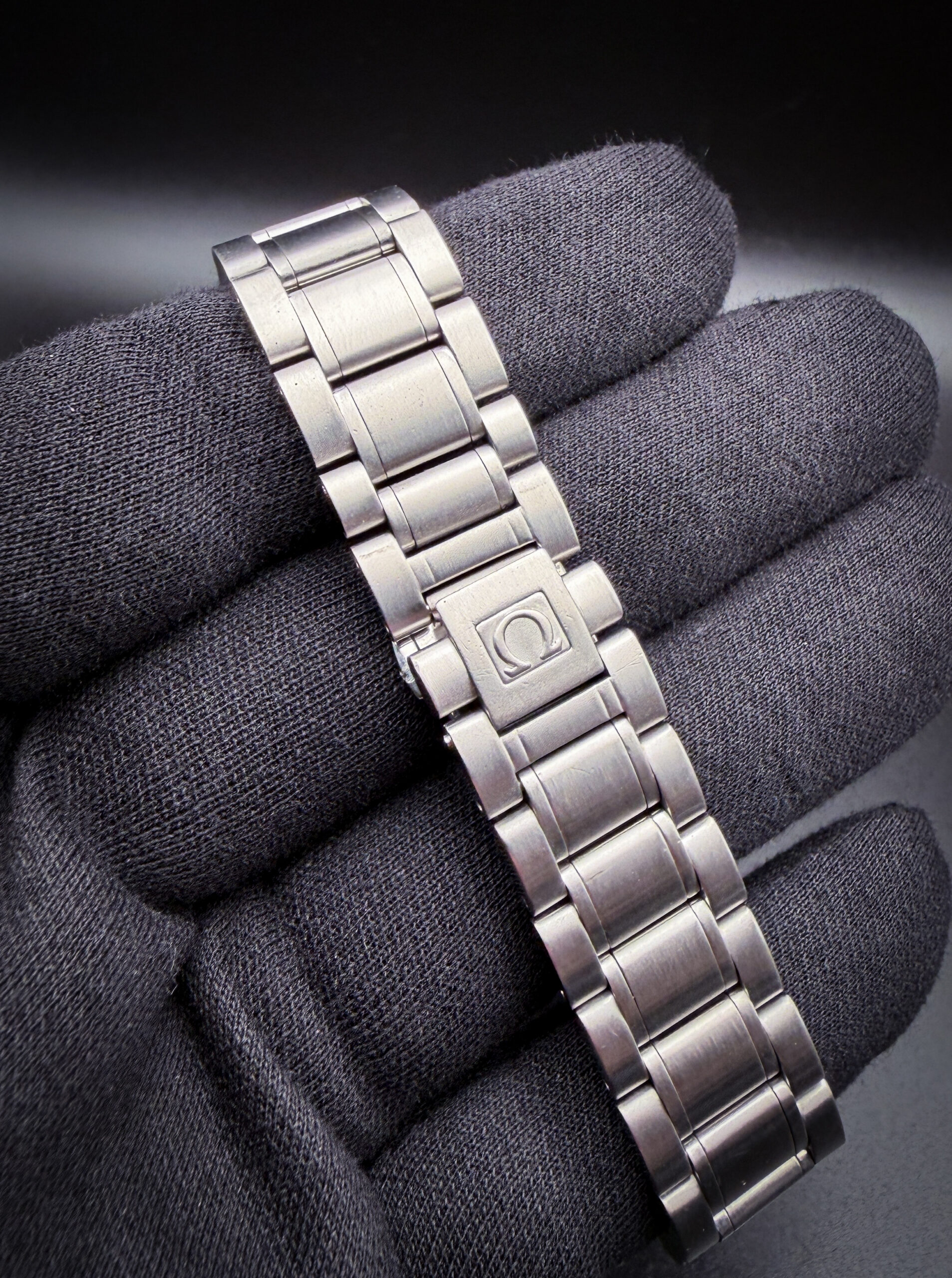Tropical Omega Speedmaster Day-Date 3520.50 - Image 9