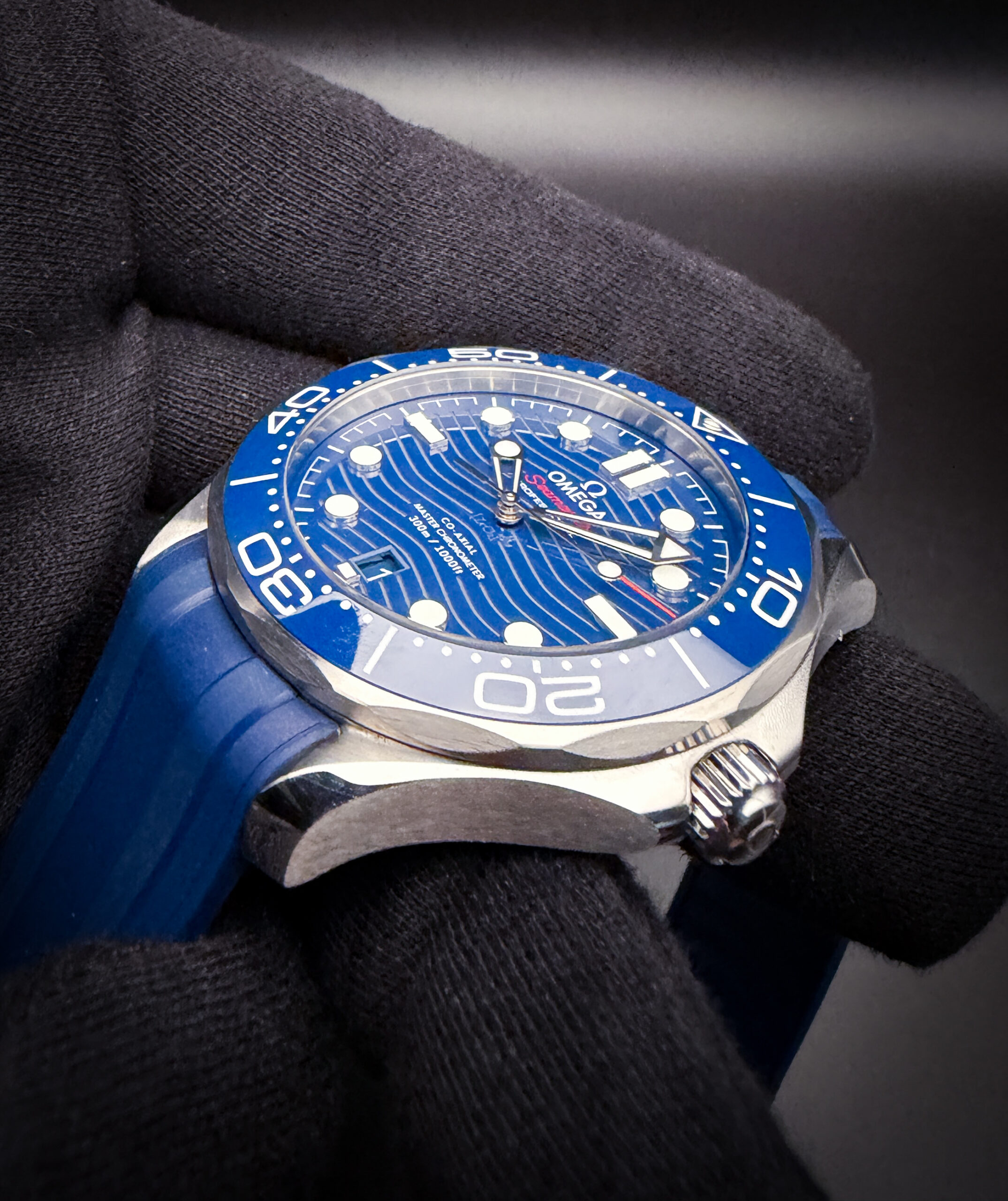 Omega Seamaster 300m 210.30.42 - Image 4