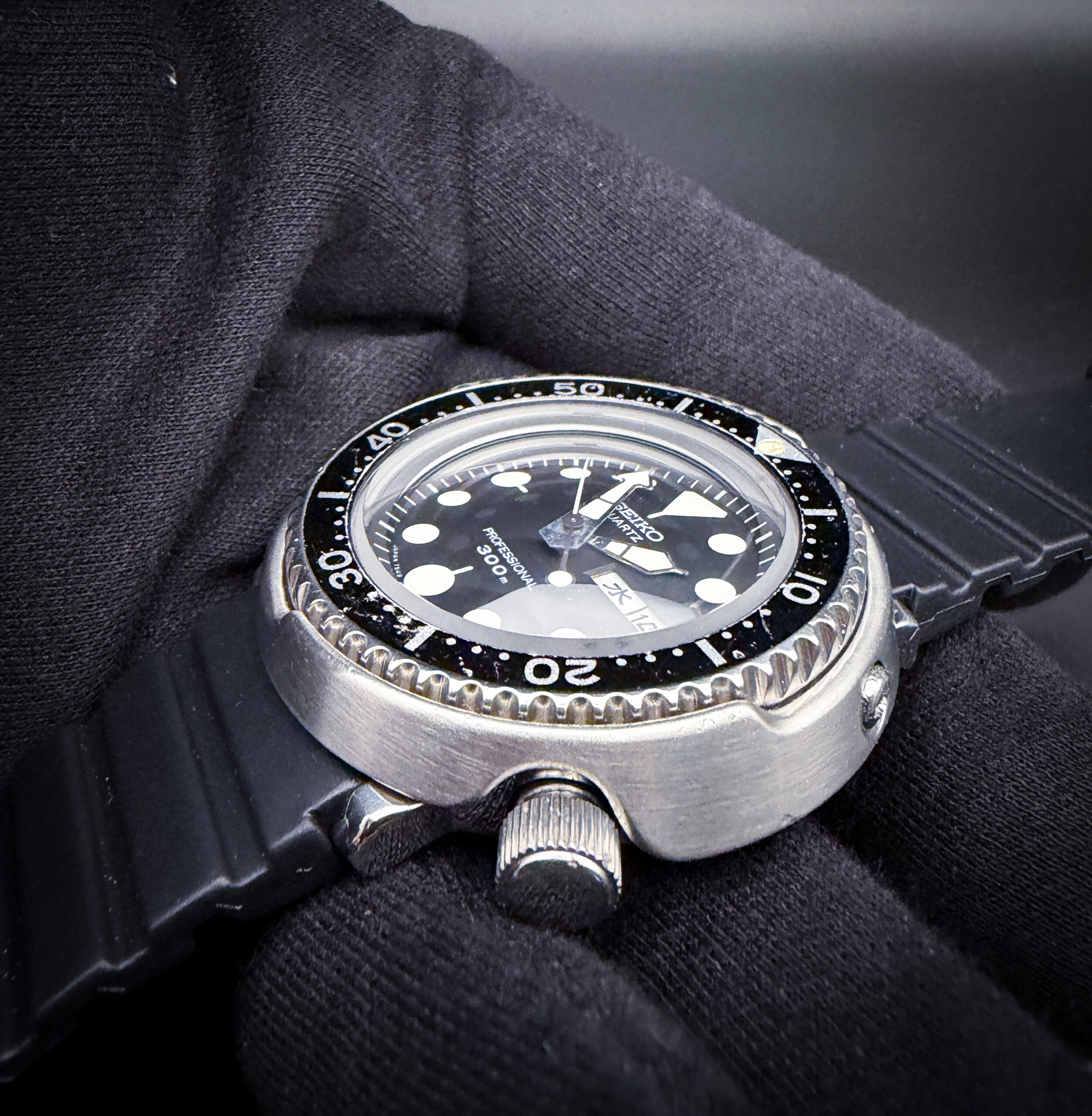 1980 JDM Seiko Tuna Professional 300m 7549-7010 - Image 3