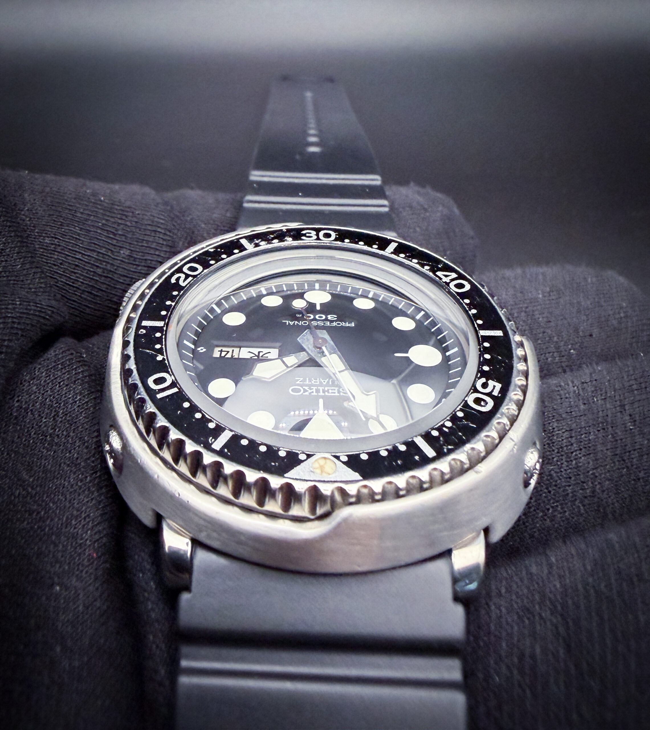 1980 JDM Seiko Tuna Professional 300m 7549-7010 - Image 4