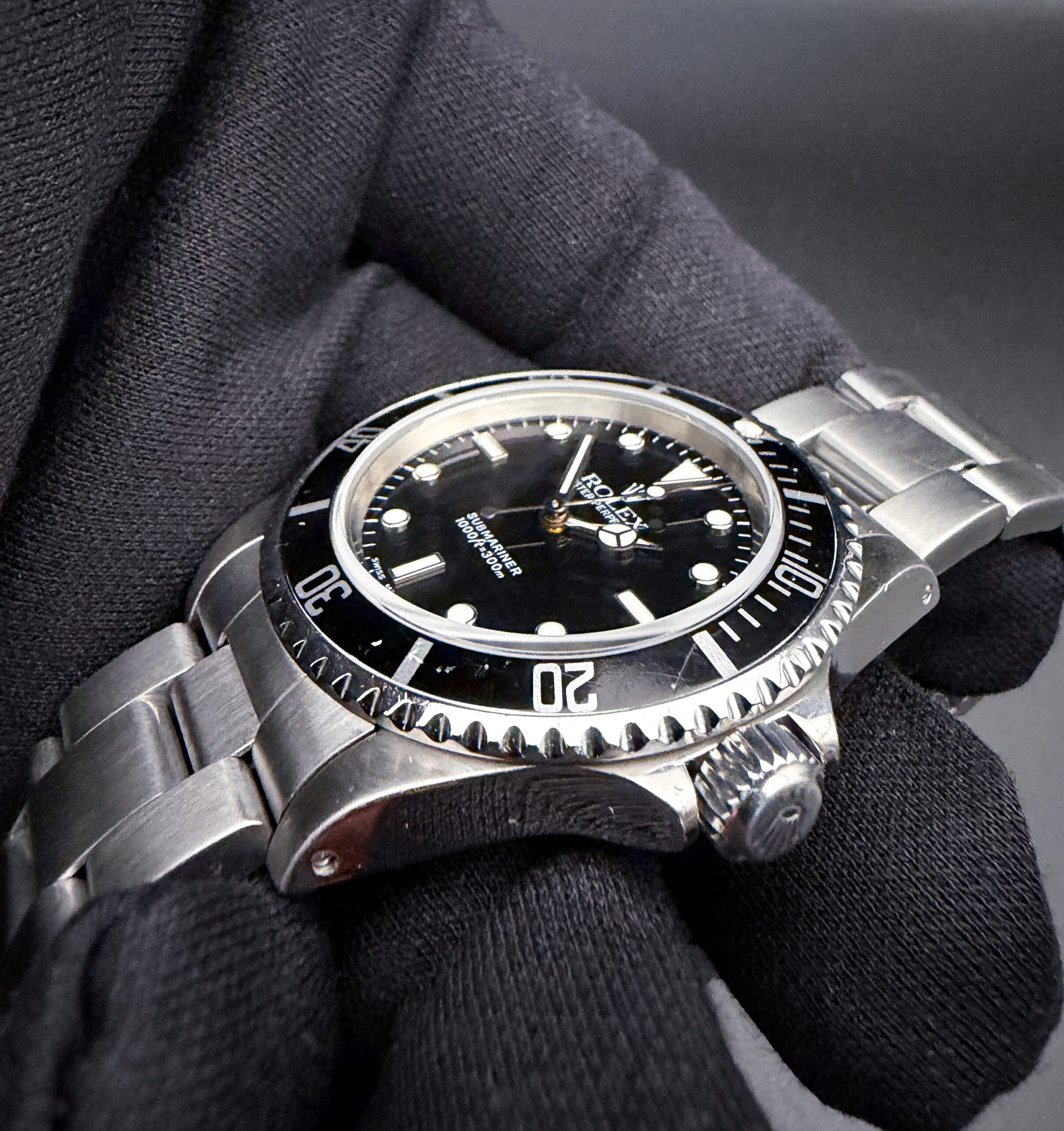 2000 Rolex Submariner 14060 - Image 4