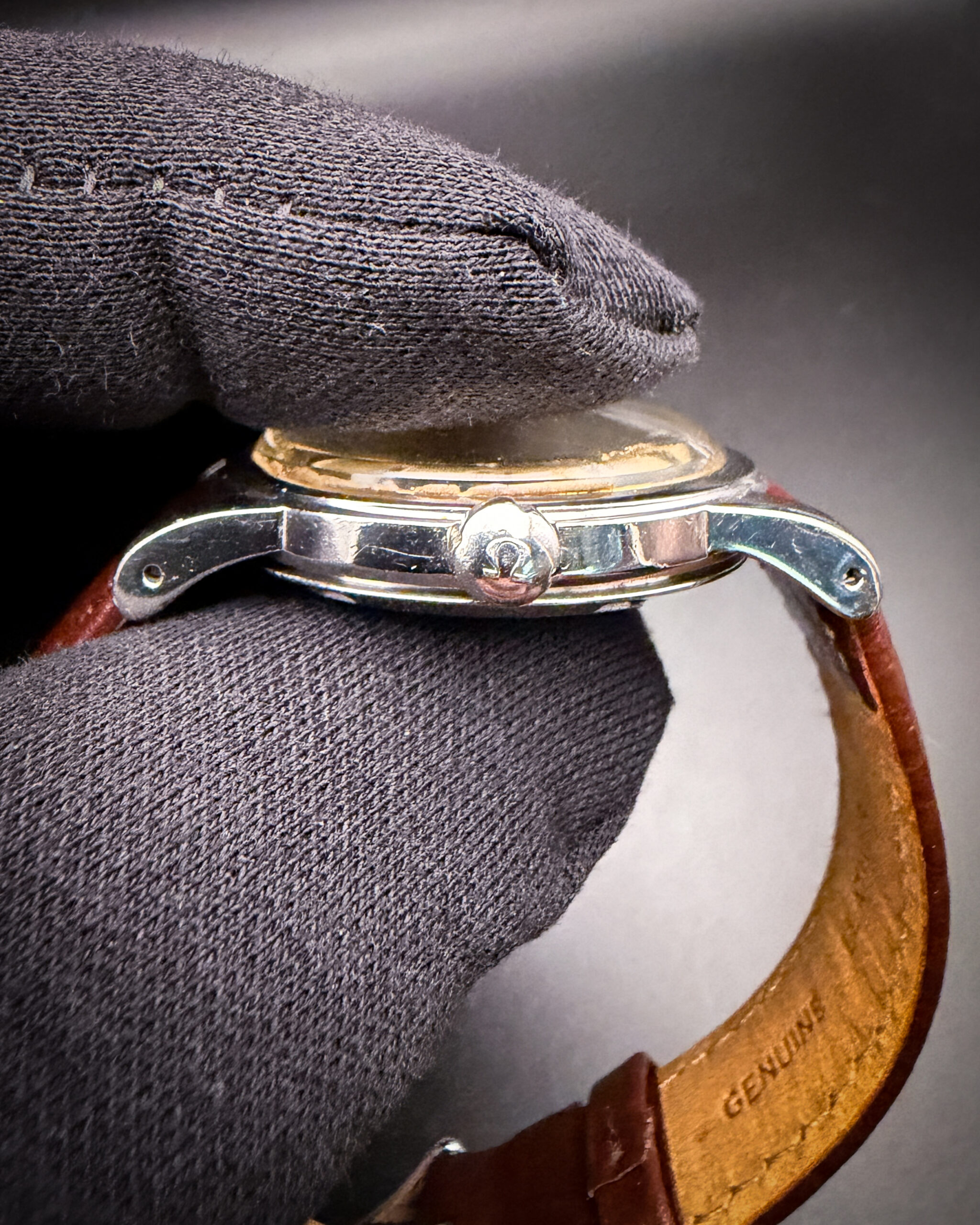 1950's Omega Seamaster 2576-6 "Bumper" - Image 4