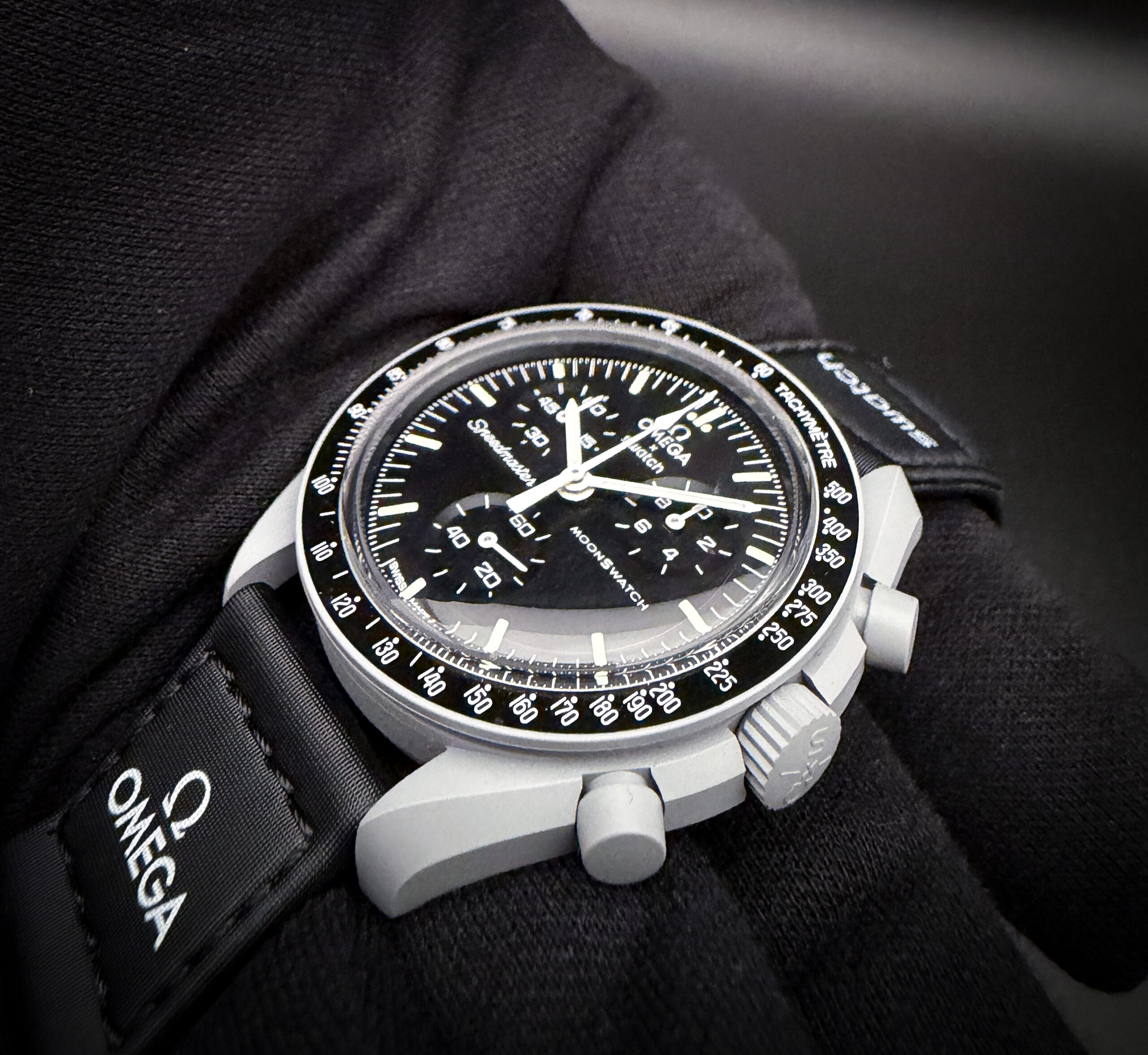 Omega MoonSwatch Mission to the Moon - Image 4