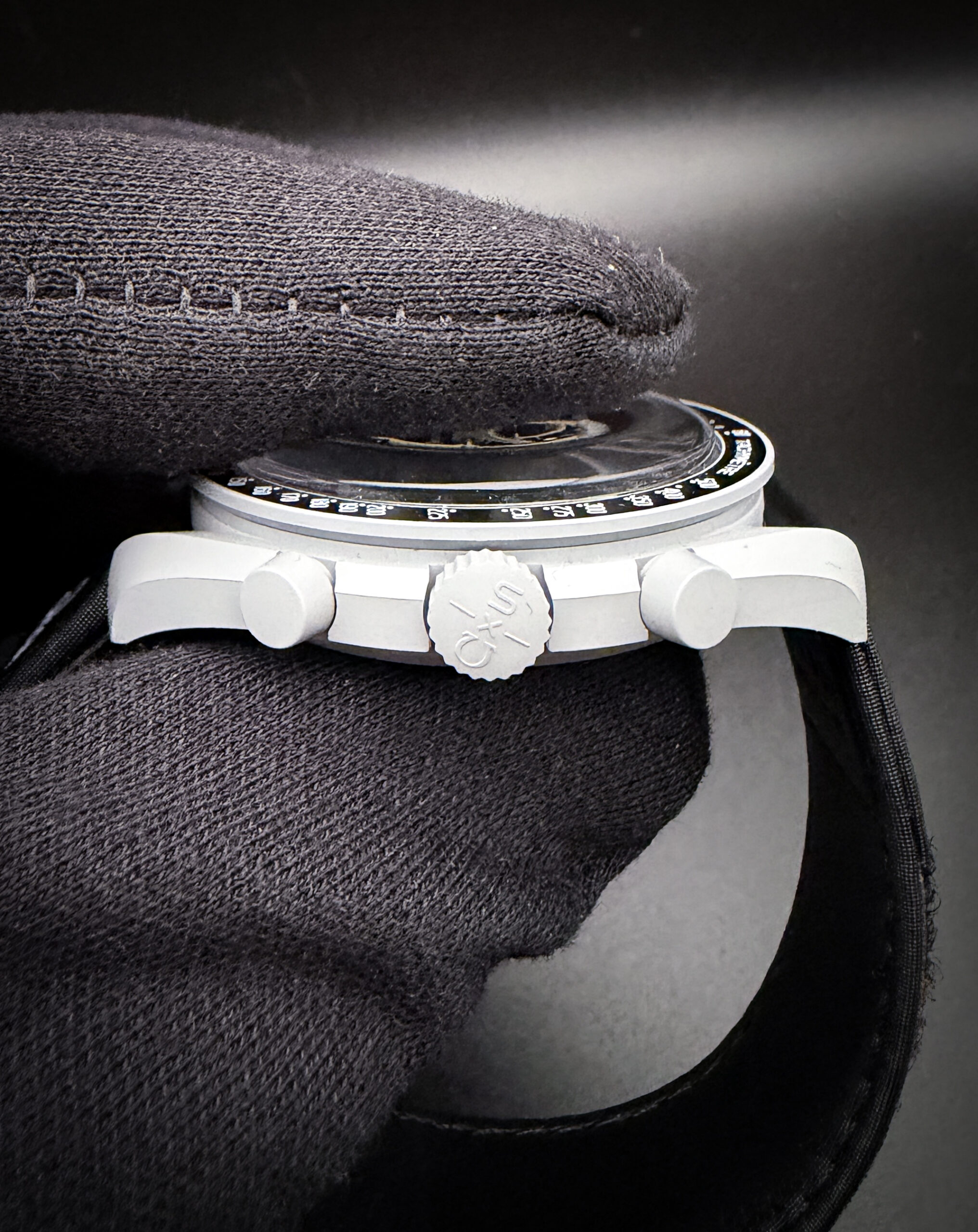 Omega MoonSwatch Mission to the Moon - Image 5