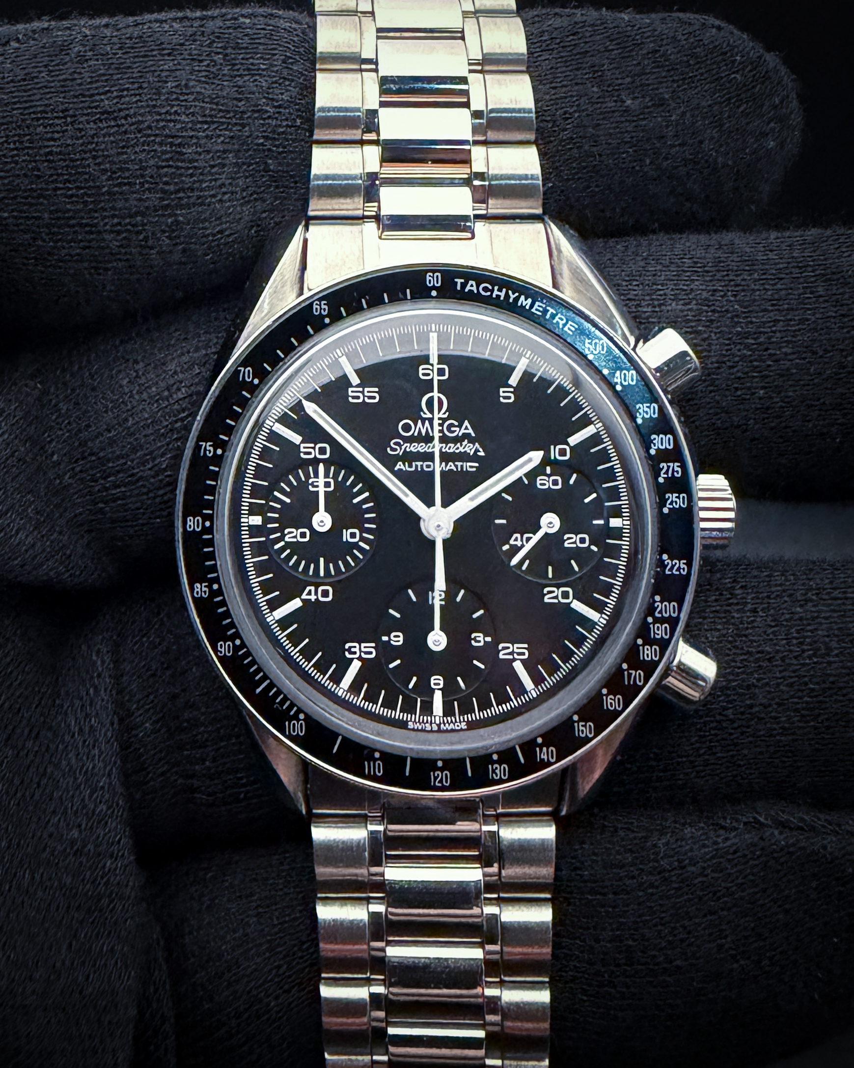 c. 2000 Omega Speedmaster Reduced 3510.50 in a 39mm stainless steel case, powered by the Omega caliber 3220 automatic movement. This Speedmaster has been tested in excellent working order and is ready for wear or to be added to a collection. The interior caseback features three distinct service marks. Accuracy Testing: +3 SPD / 298 Amplitude / .2ms Beat Error