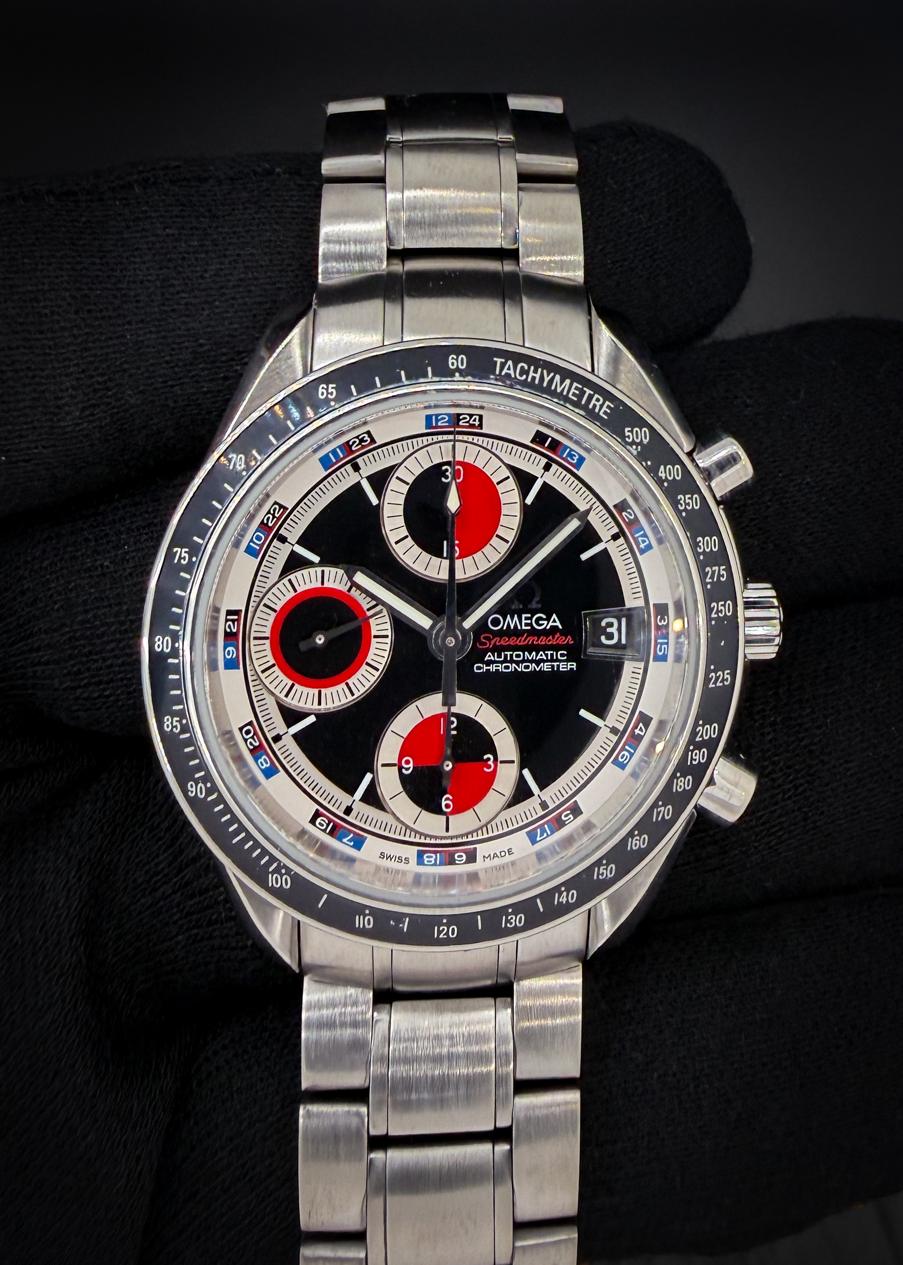 c. 2008 Omega Speedmaster "Casino Roulette" Date 3210.52.00 in a 40mm stainless steel case, powered by the Omega chronometer 1164 automatic chronograph. This Omega has been tested in excellent working order and is ready for wear. Accuracy Testing: +/- 1 SPD / 264 Amplitude / .2ms Beat Error. Case Serial Number: 85975XXX