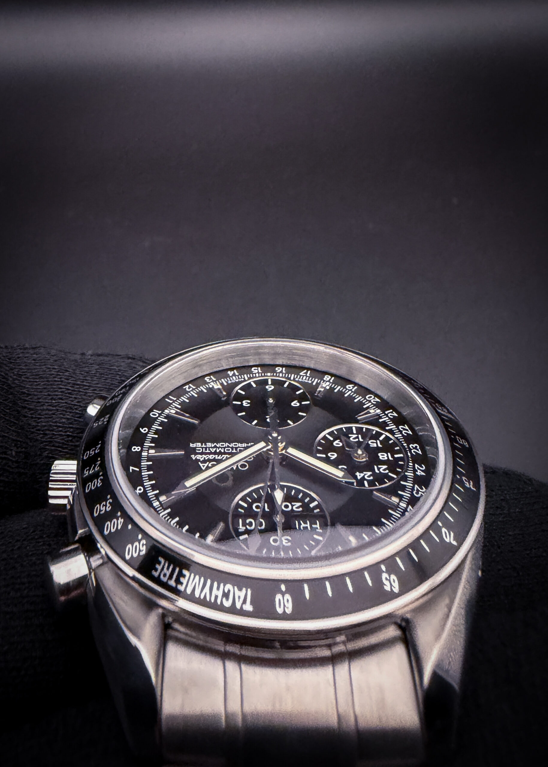Omega Speedmaster 40 Day-Date 3220.50 - Image 4