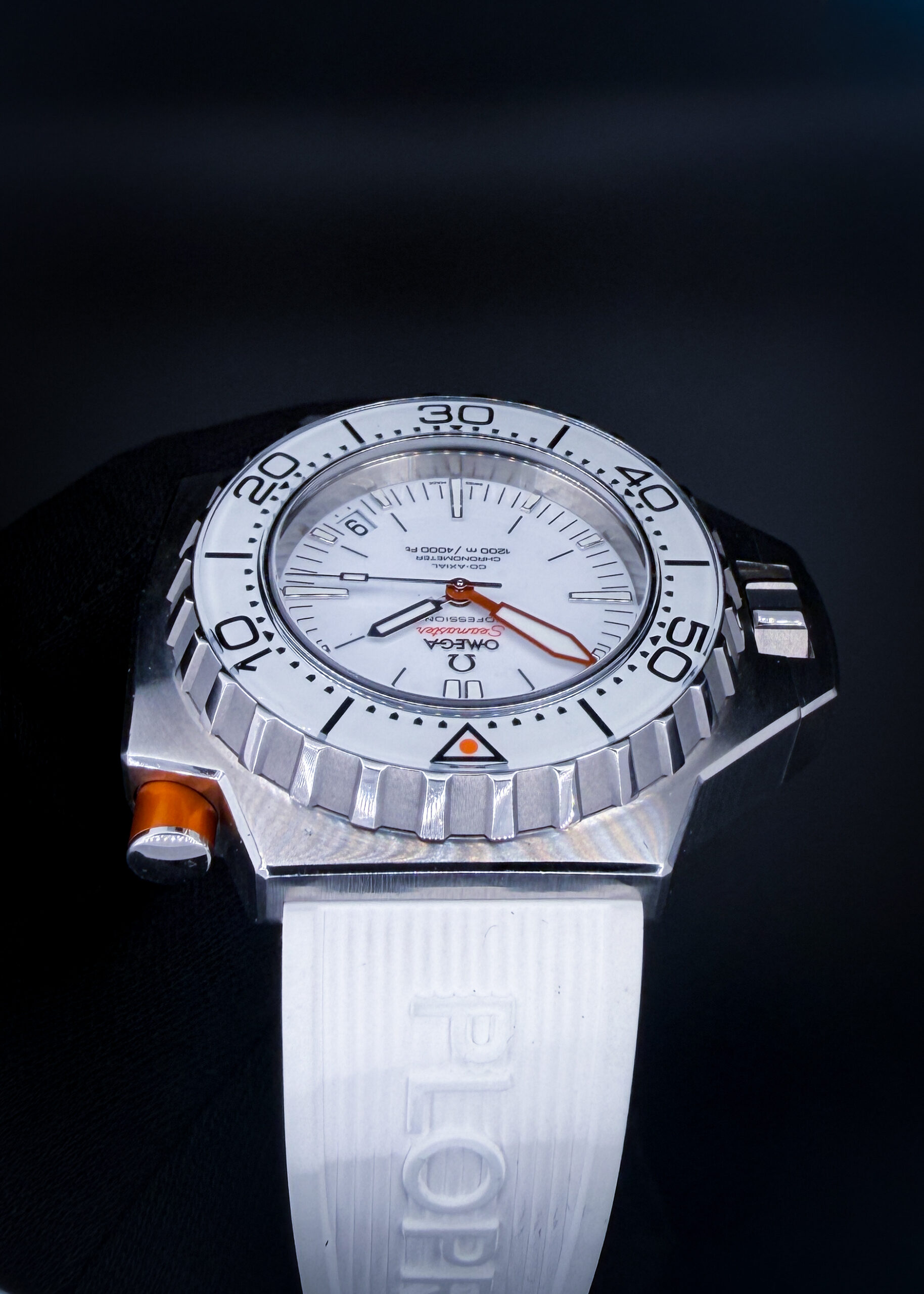 Omega Seamaster Professional PloProf "Great White" 224.32.55.21 - Image 4
