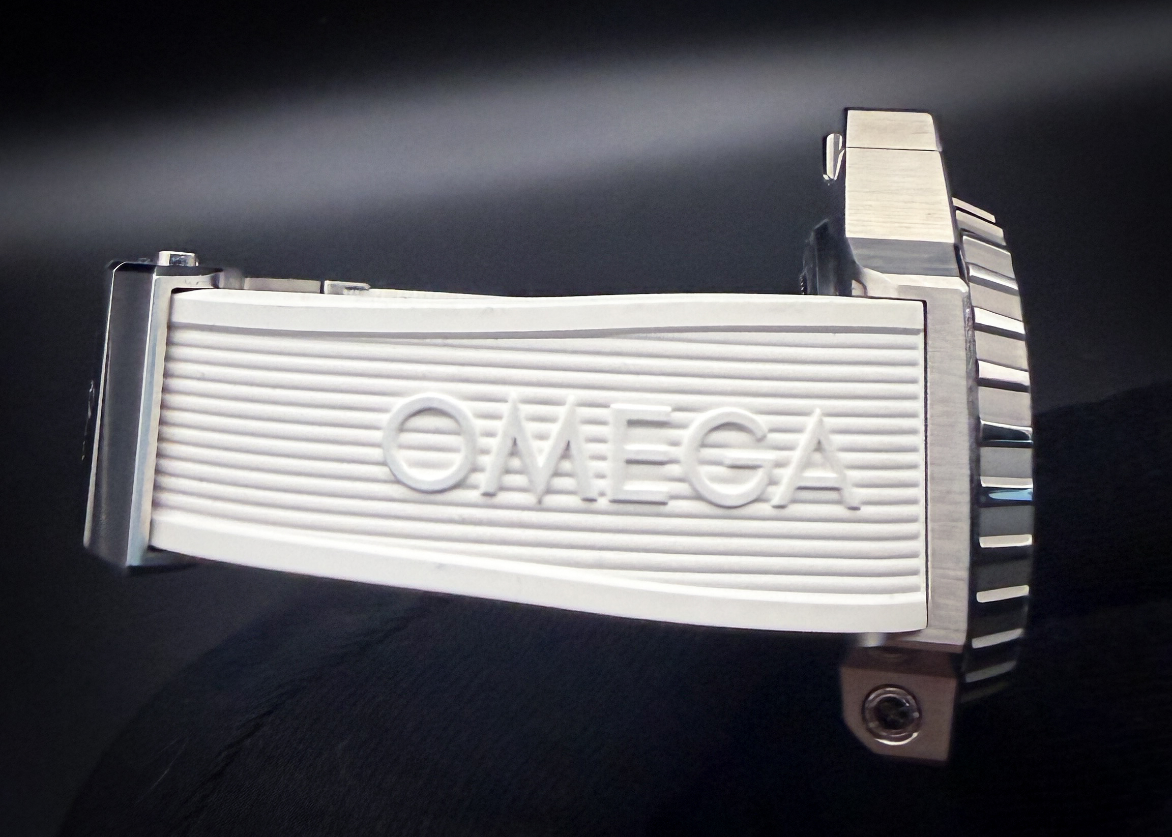 Omega Seamaster Professional PloProf "Great White" 224.32.55.21 - Image 10