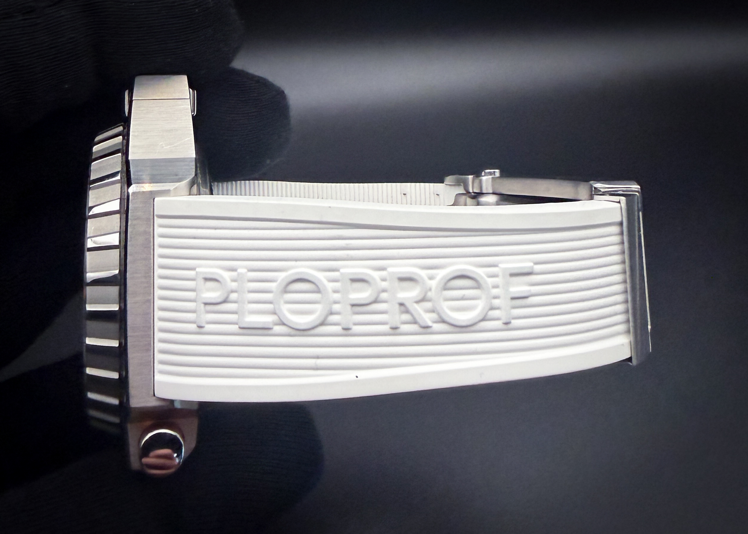 Omega Seamaster Professional PloProf "Great White" 224.32.55.21 - Image 11