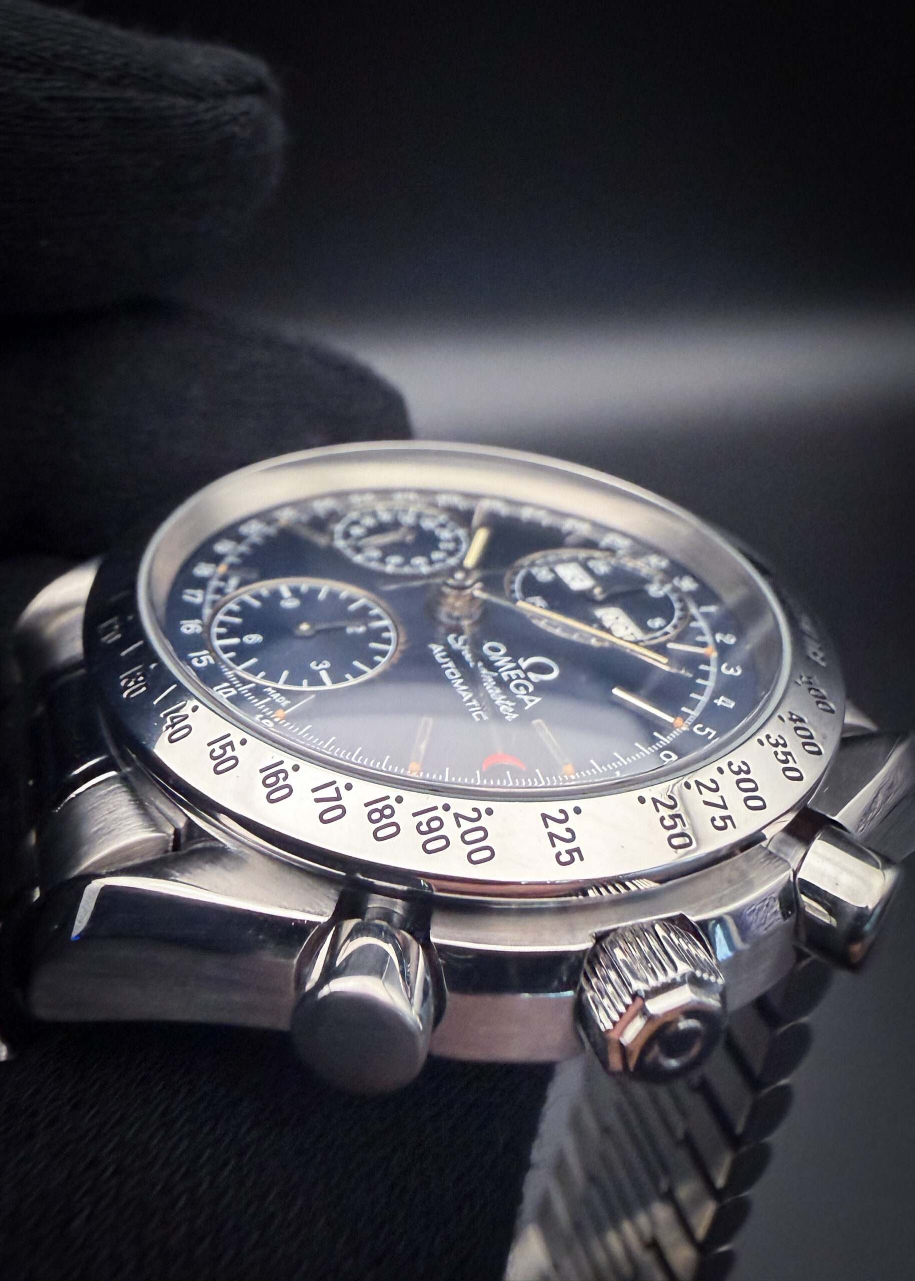 1995 Omega Speedmaster Day-Date 3521.80 - Image 4