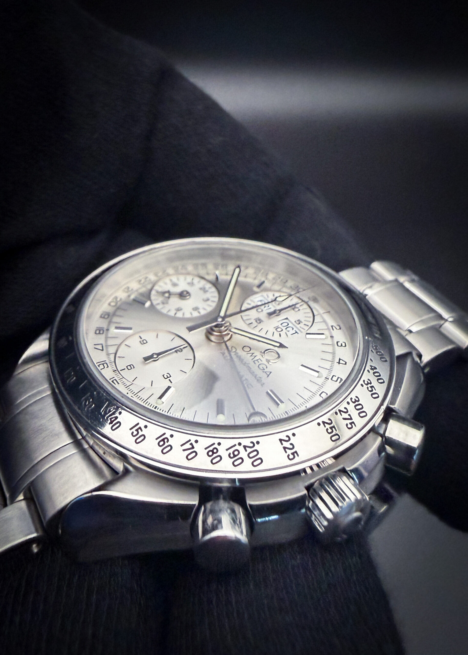 Omega Speedmaster Day-Date Triple Calendar 3523.30.00 - Image 4