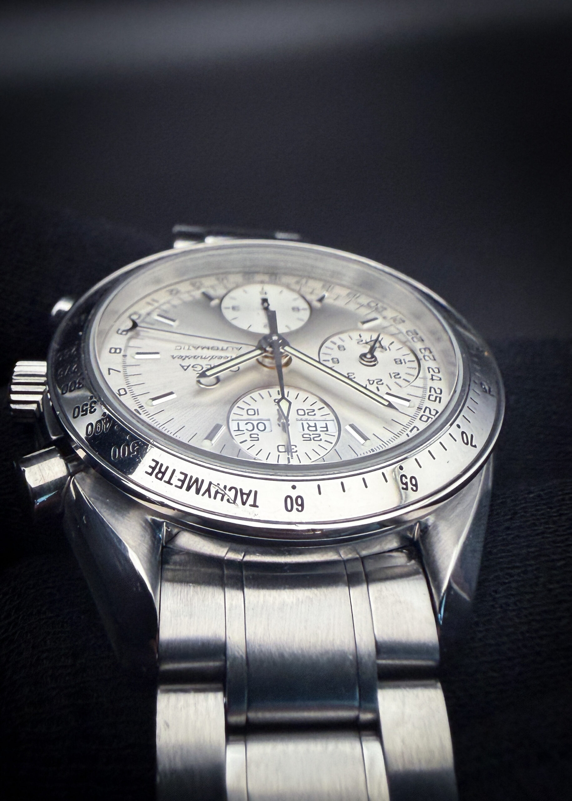 Omega Speedmaster Day-Date Triple Calendar 3523.30.00 - Image 5