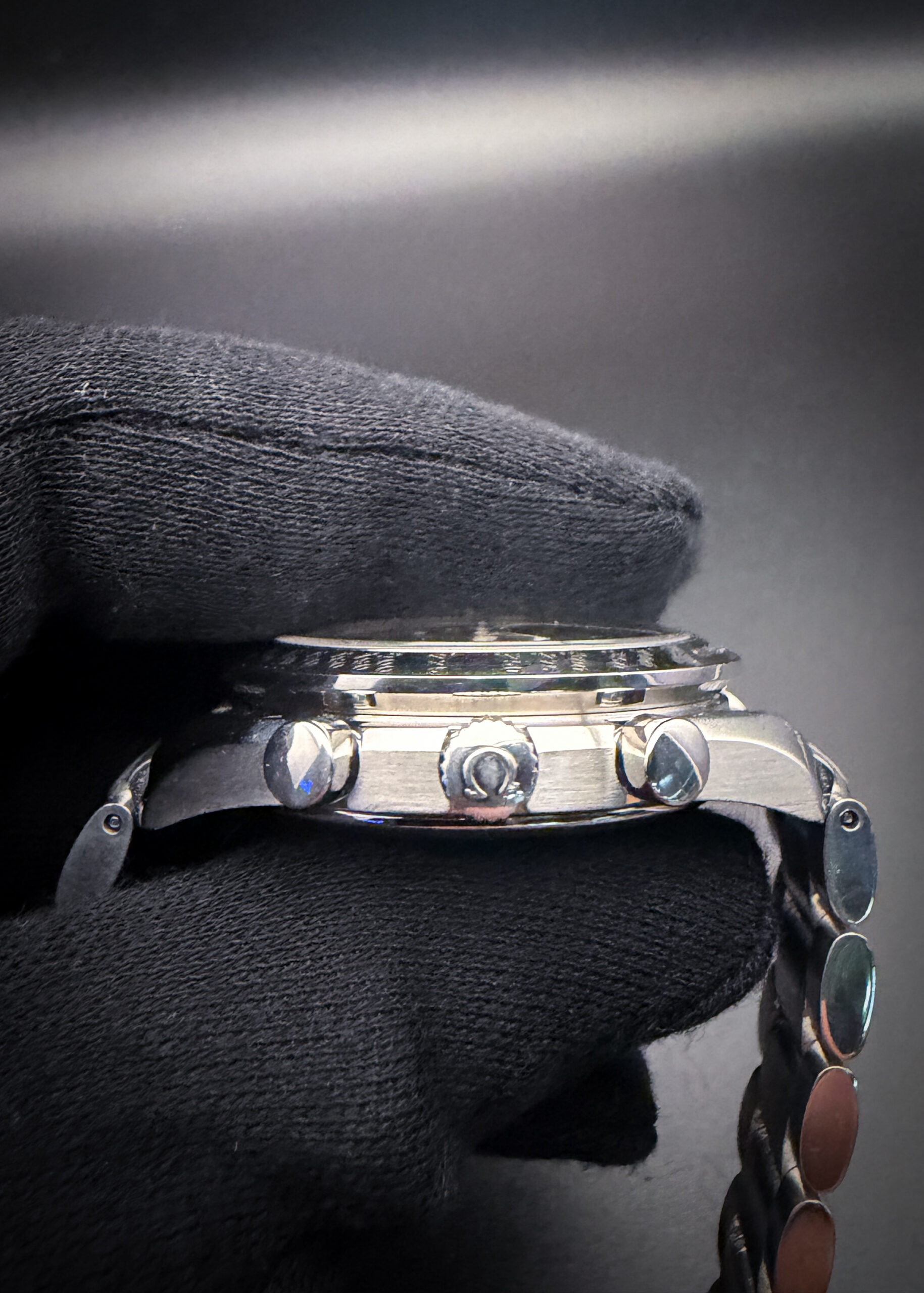 Omega Speedmaster Day-Date Triple Calendar 3523.30.00 - Image 7