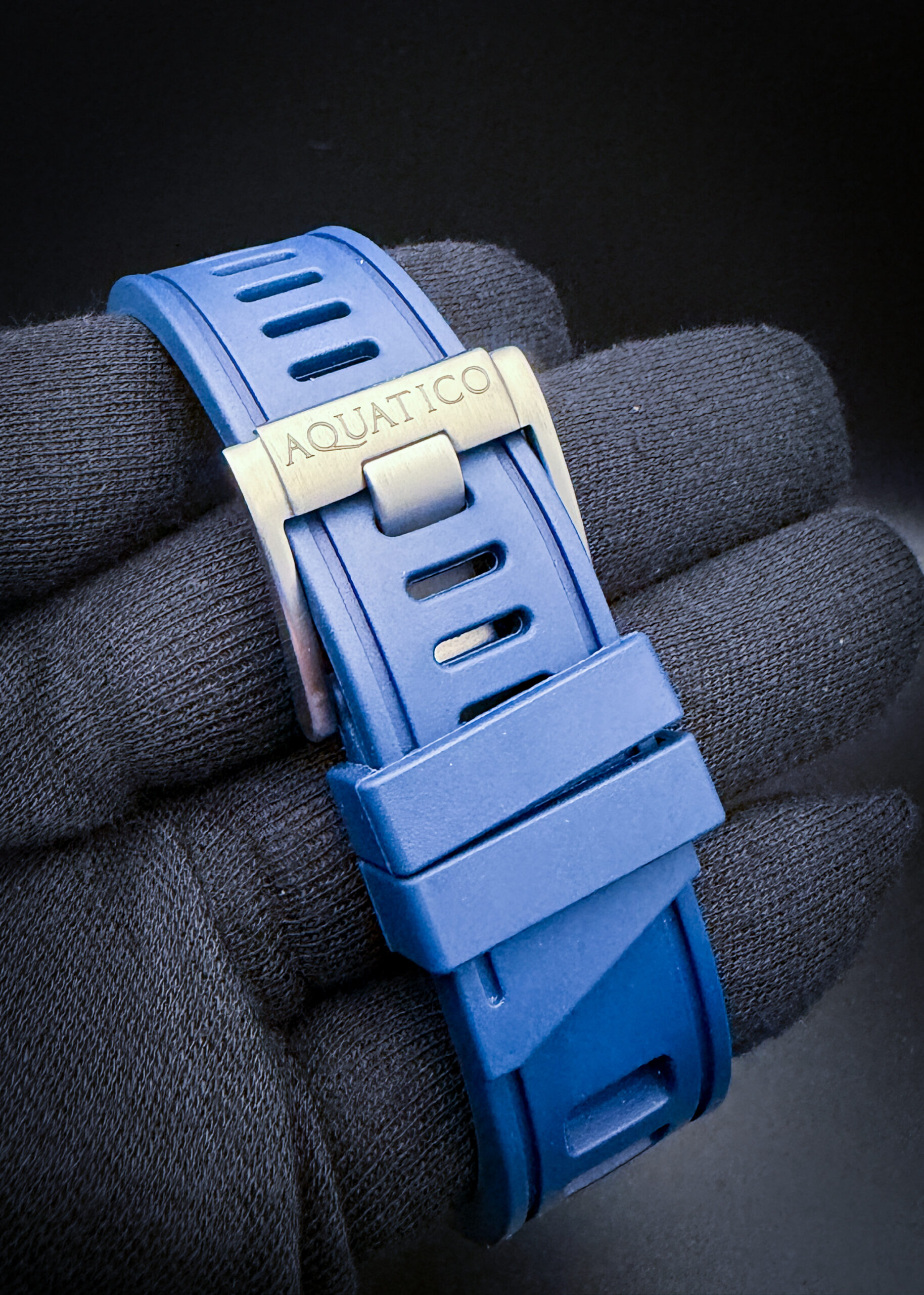 Aquatico Steel Man GMT #433/999 - Image 8