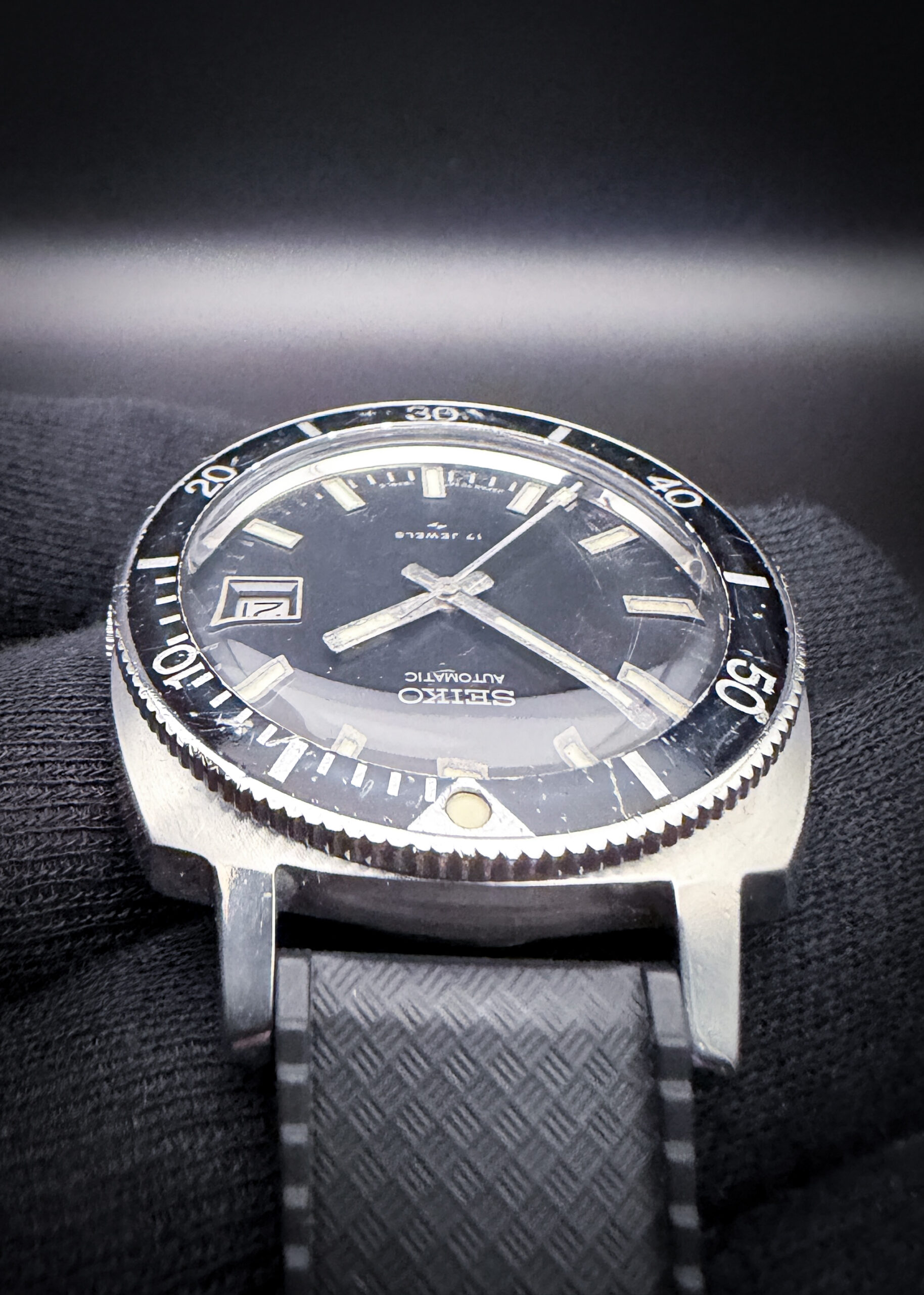 1977 Seiko 7025-8099 "Poor Man" - Image 4