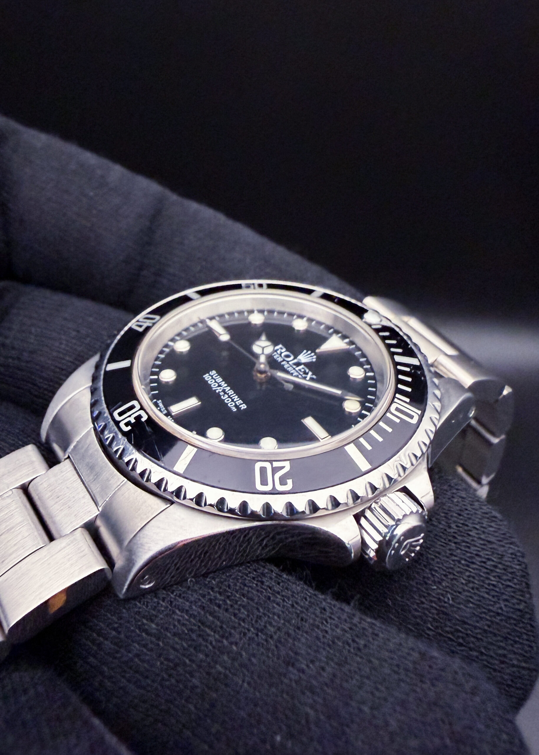 1999 Rolex Submariner 14060 - Image 3